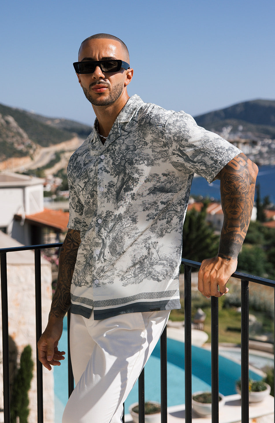 Model is 5'10 with size M chest, wearing size M