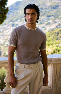 Model is 5'11 with size S chest, wearing size S