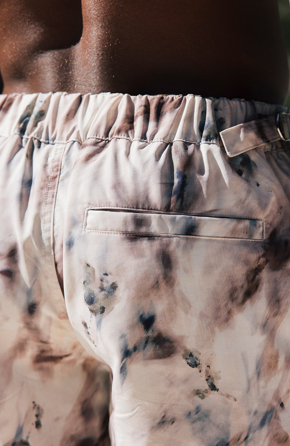 Nero Watercolour Print Swim Shorts in Taupe
