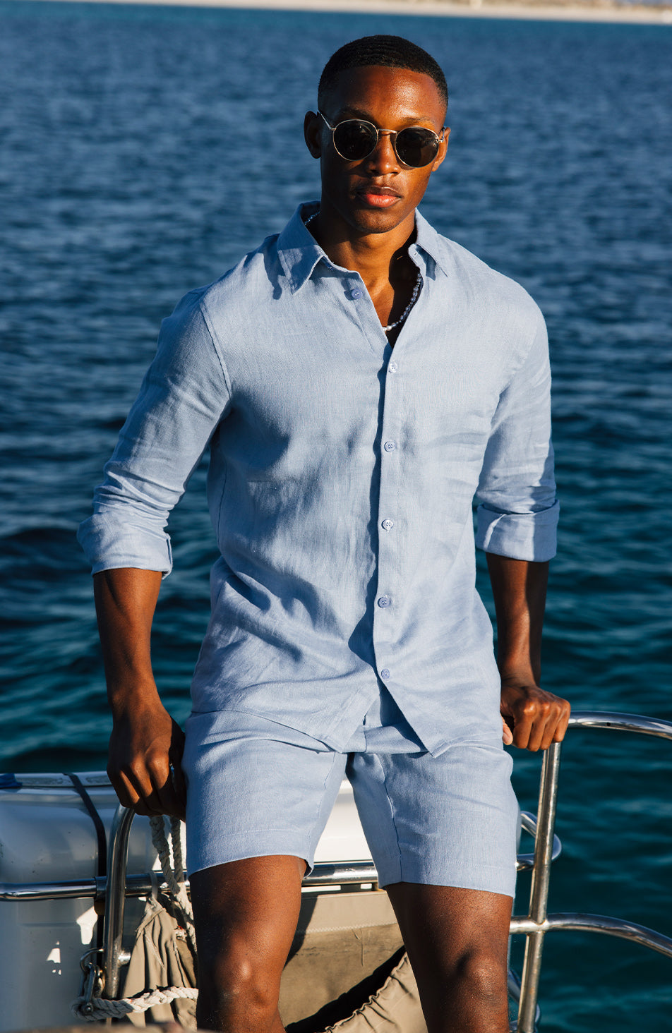 Nammos Pure Linen Tailored Shorts in Blue