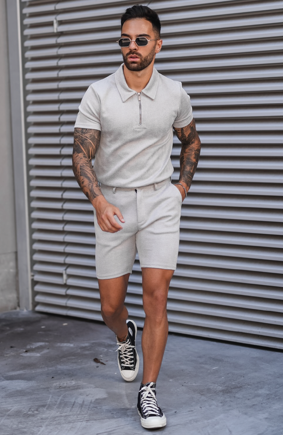 Zig Zag Slim Shorts in Ice Grey