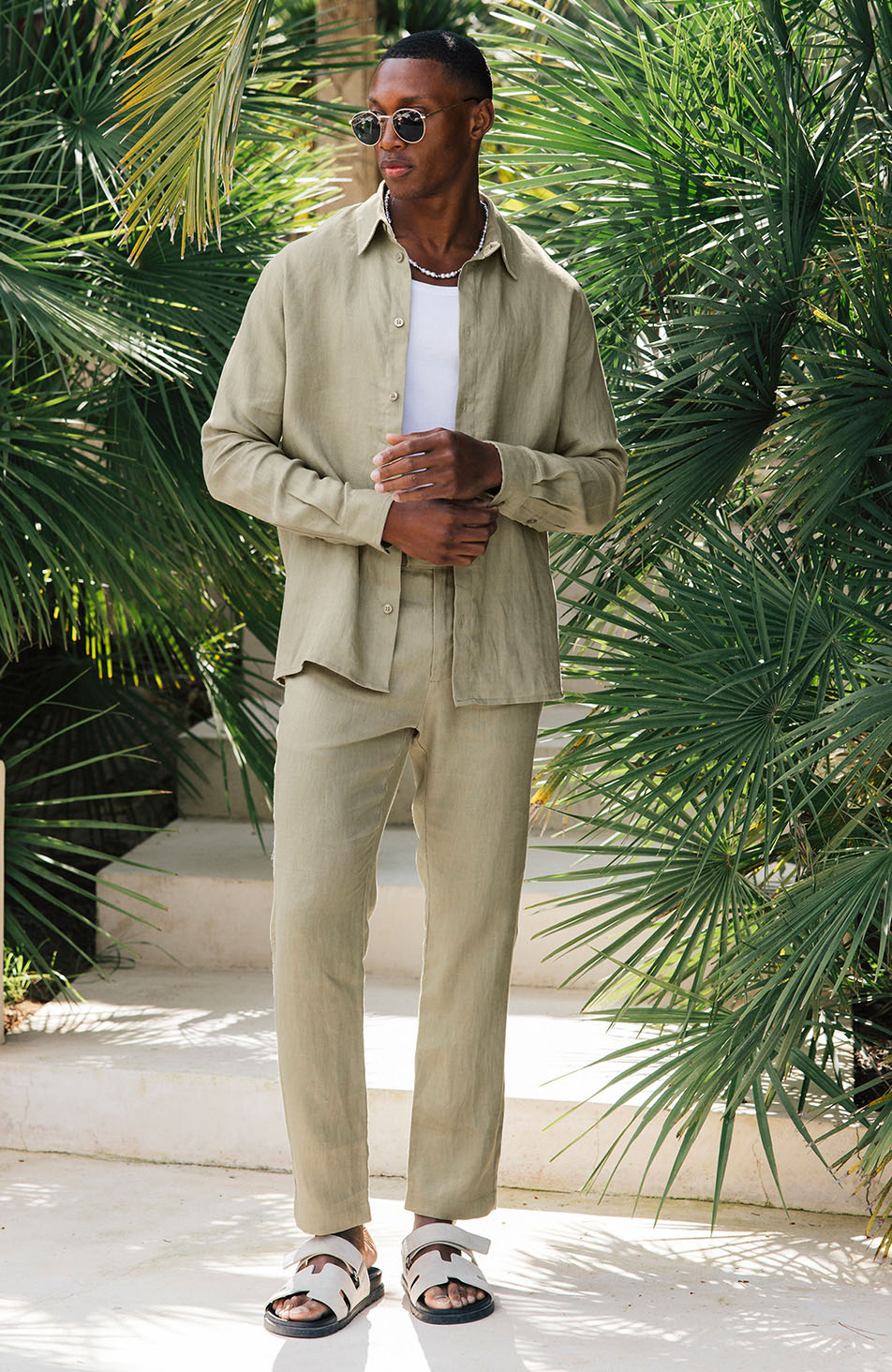 Nammos Pure Linen Tailored Pants in Olive