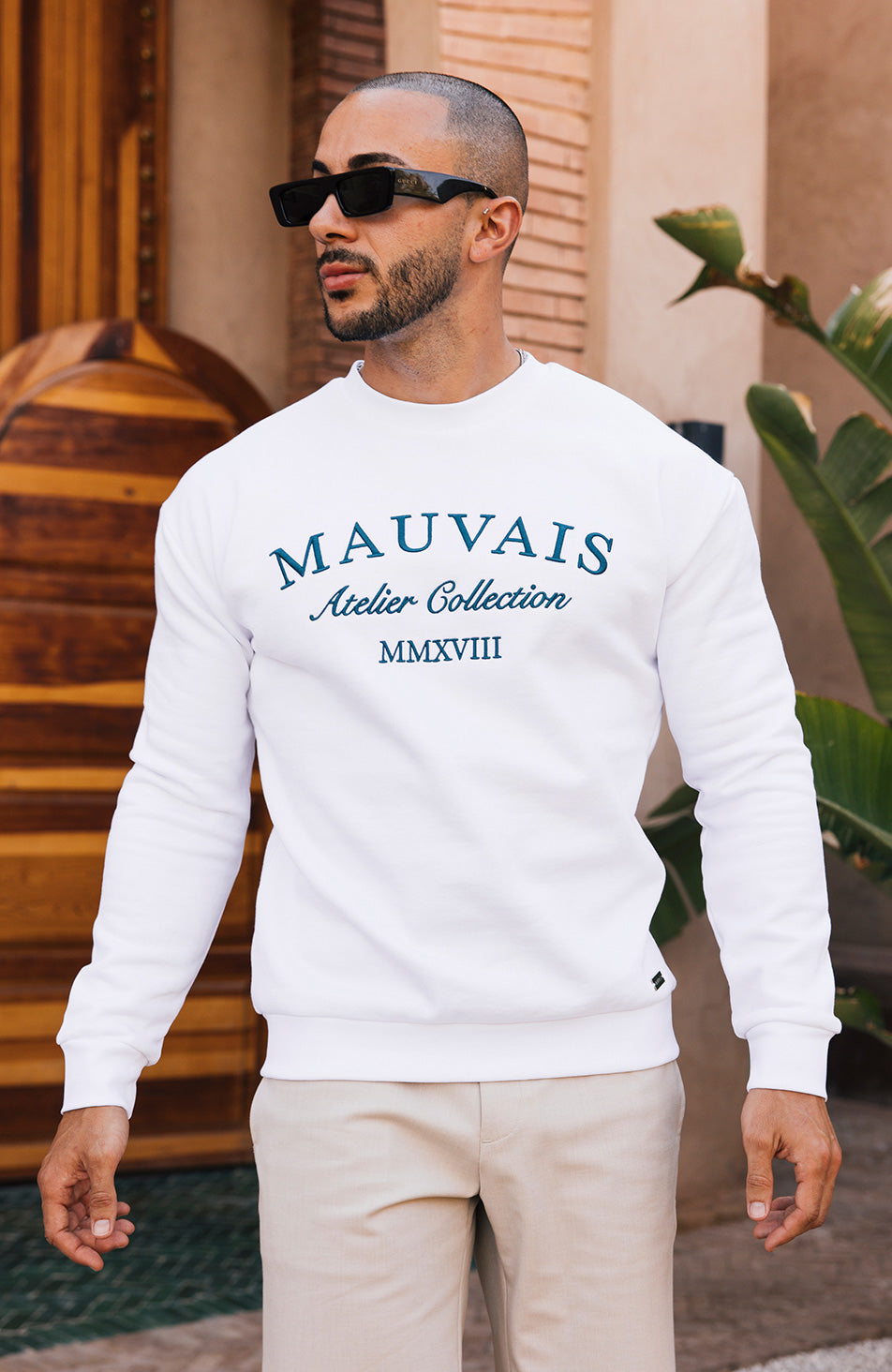 Ricamo Regular Logo Crew Sweatshirt in White