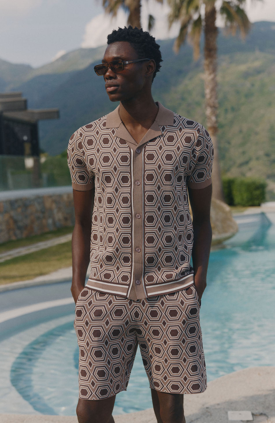 Monica Slim Knit Shorts in Beige