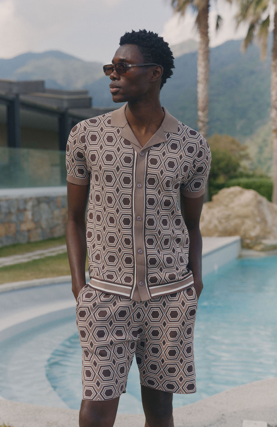 Monica Slim Knit Shorts in Beige