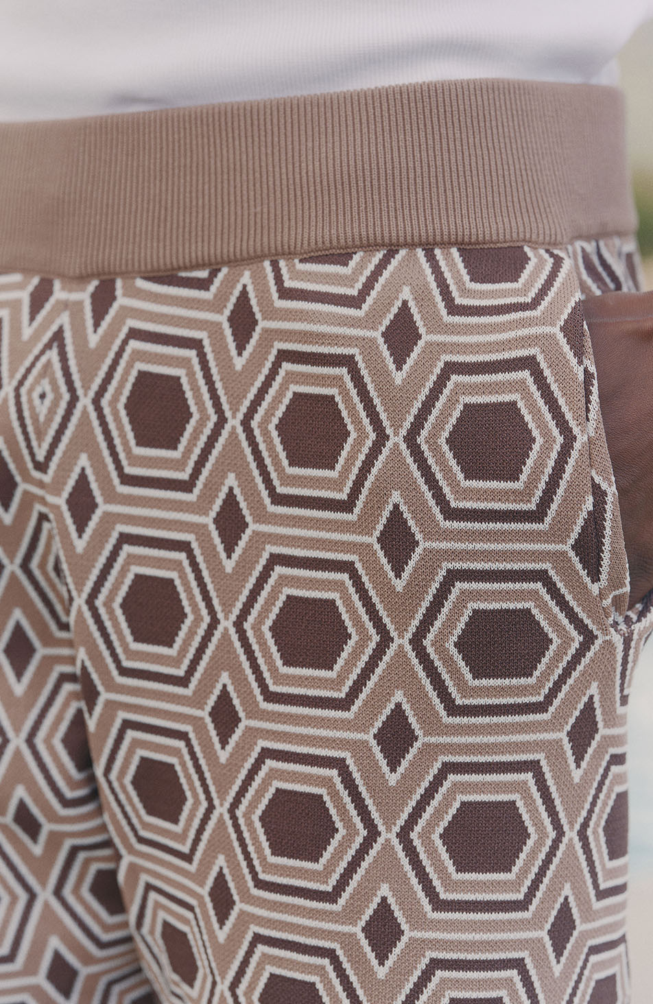 Monica Slim Knit Shorts in Beige