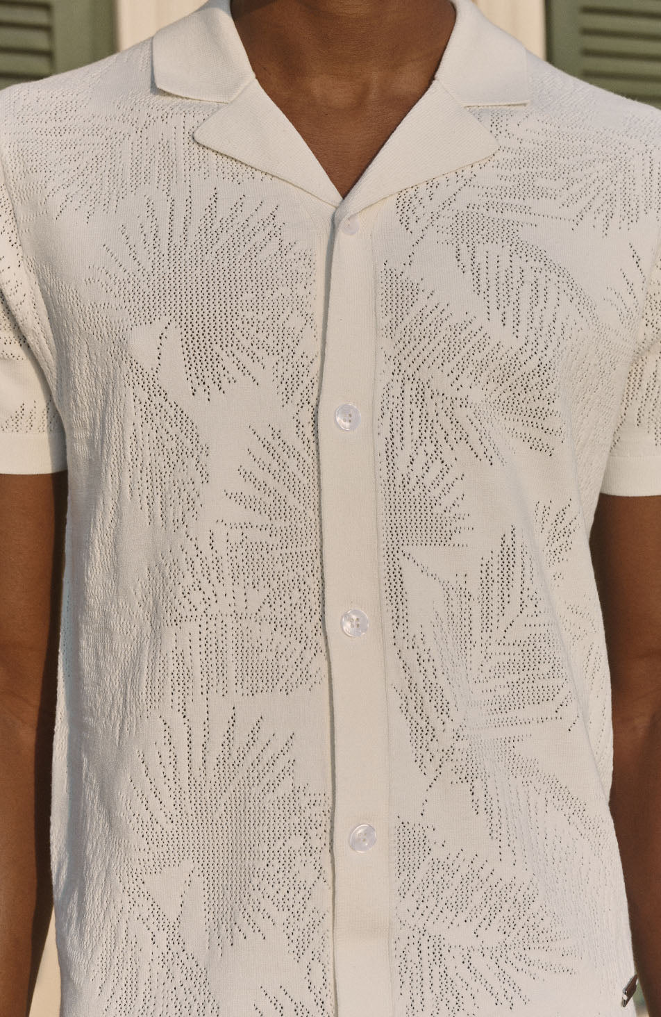 Rivero Slim Leaf Knit Shirt in White