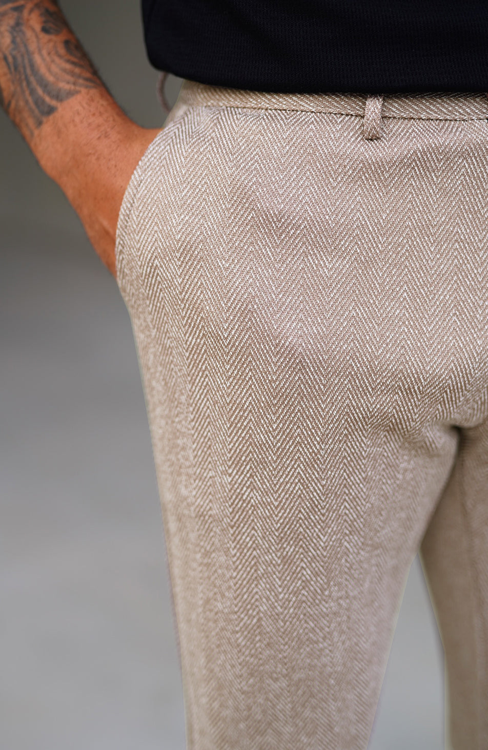 Zig Zag Premium Pants in Taupe