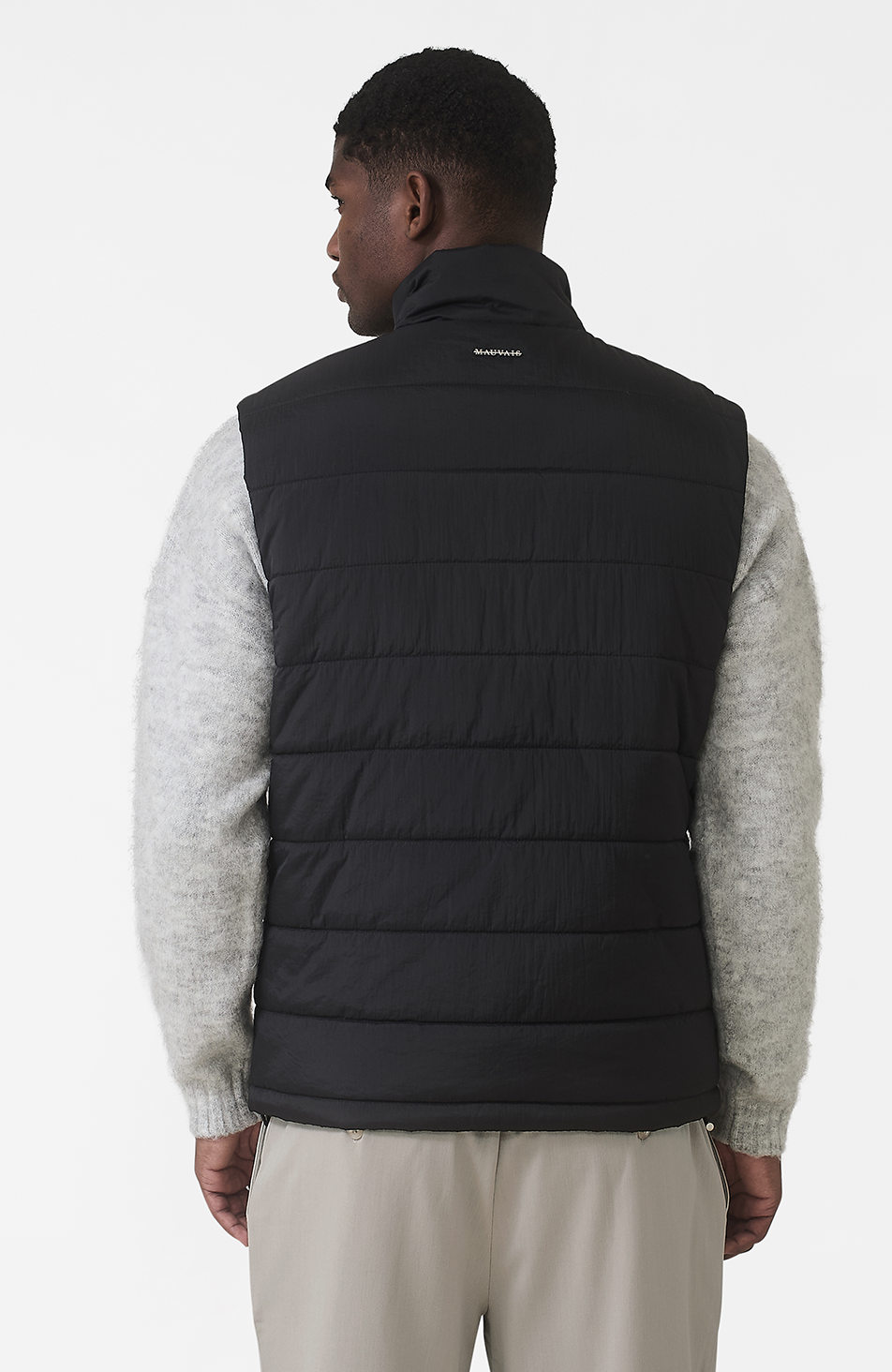 Thar Light Weight Gilet in Black