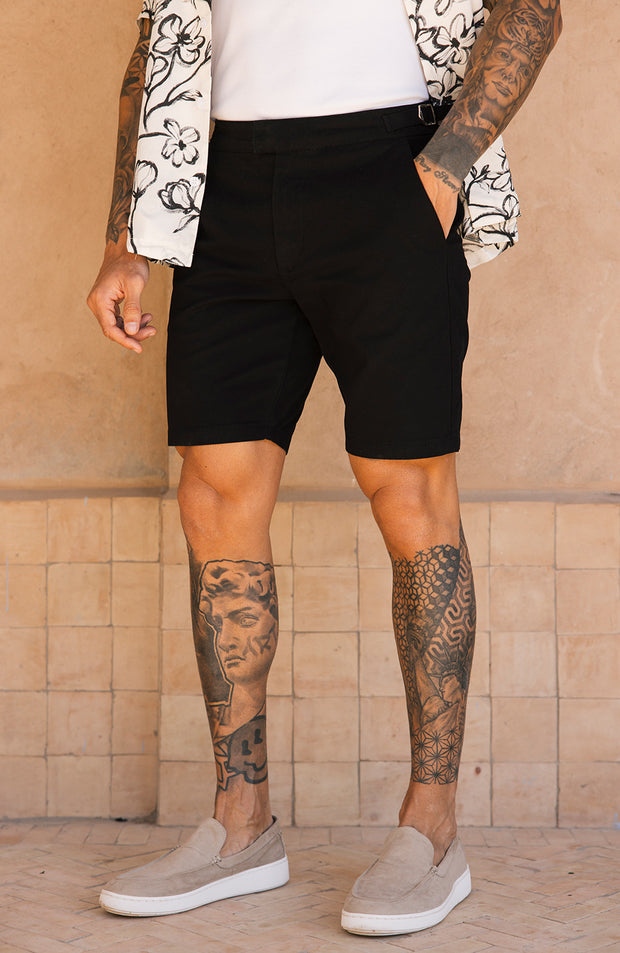 Model is 6'1 wearing W30