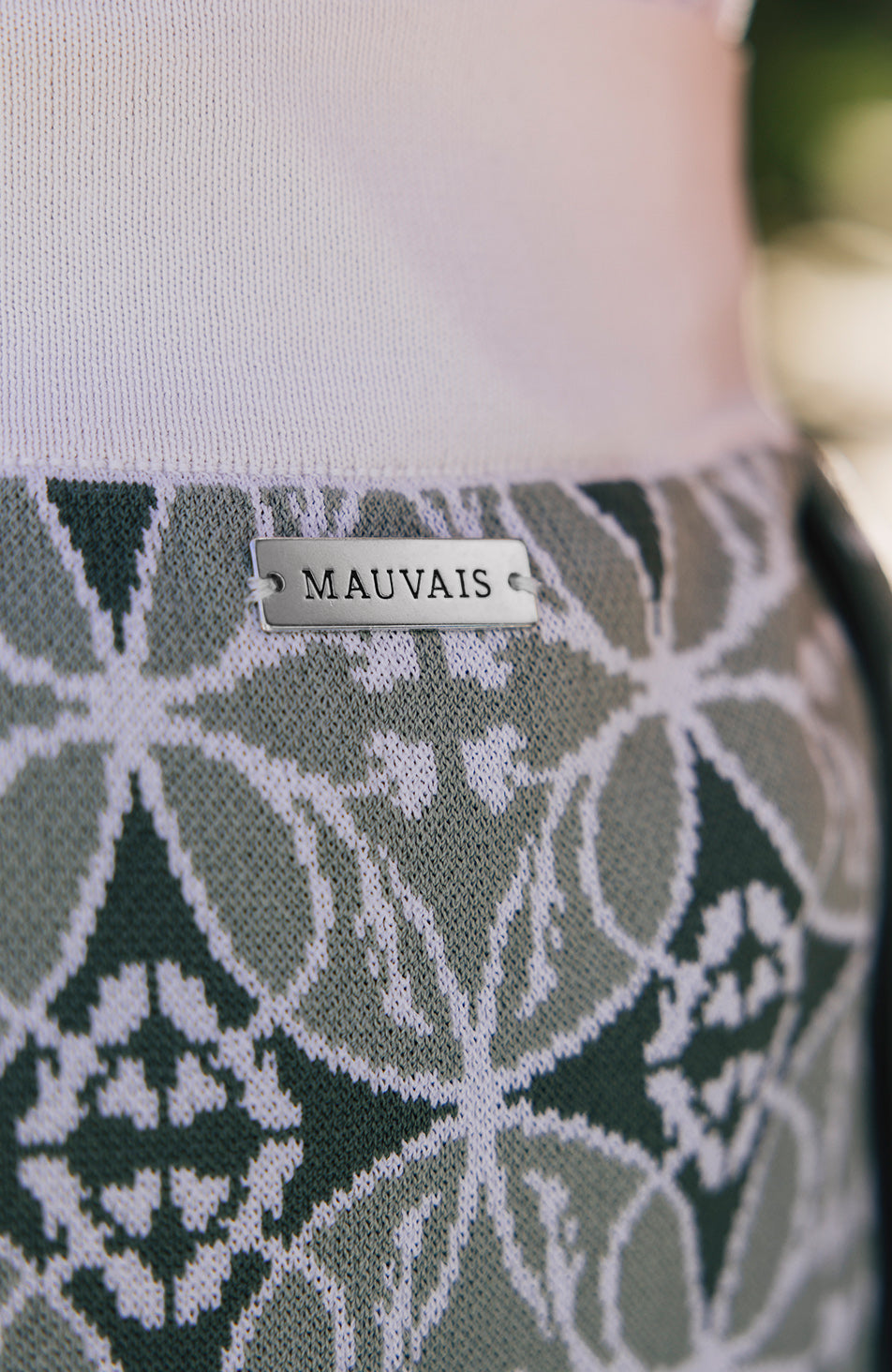 MAUVAIS (USA)