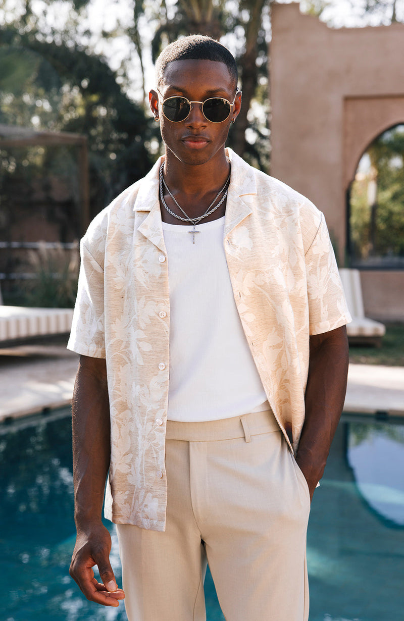 Model is 6'1 with size S chest, wearing S