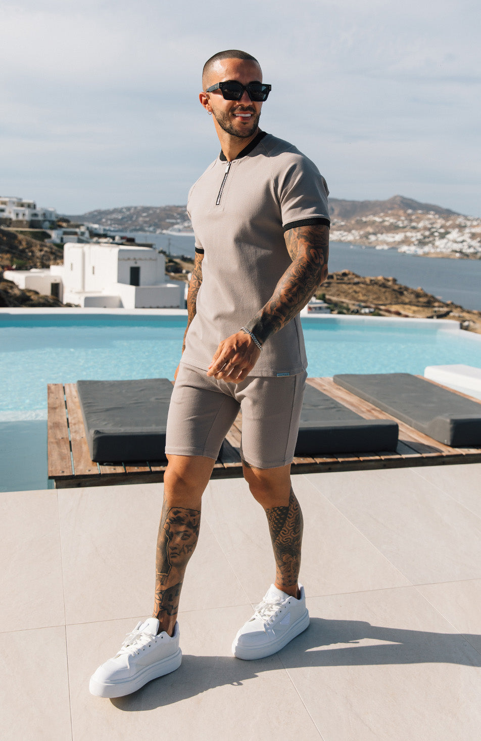 Signature Zip Tee in Monaco Beige