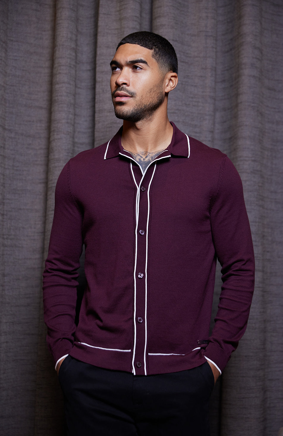 Luciano Long Sleeve Slim Knit Shirt in Burgundy