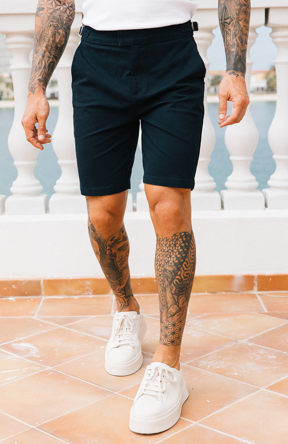 Beaufort Chino Shorts in Navy