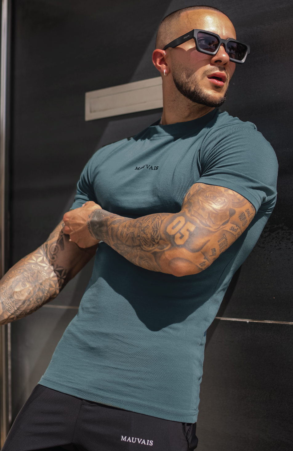 Muscle Fit Tee in Teal