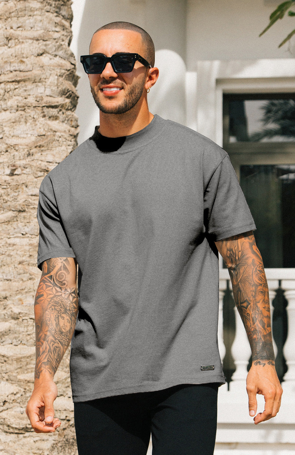 Signature Oversized Tee in Dark Grey