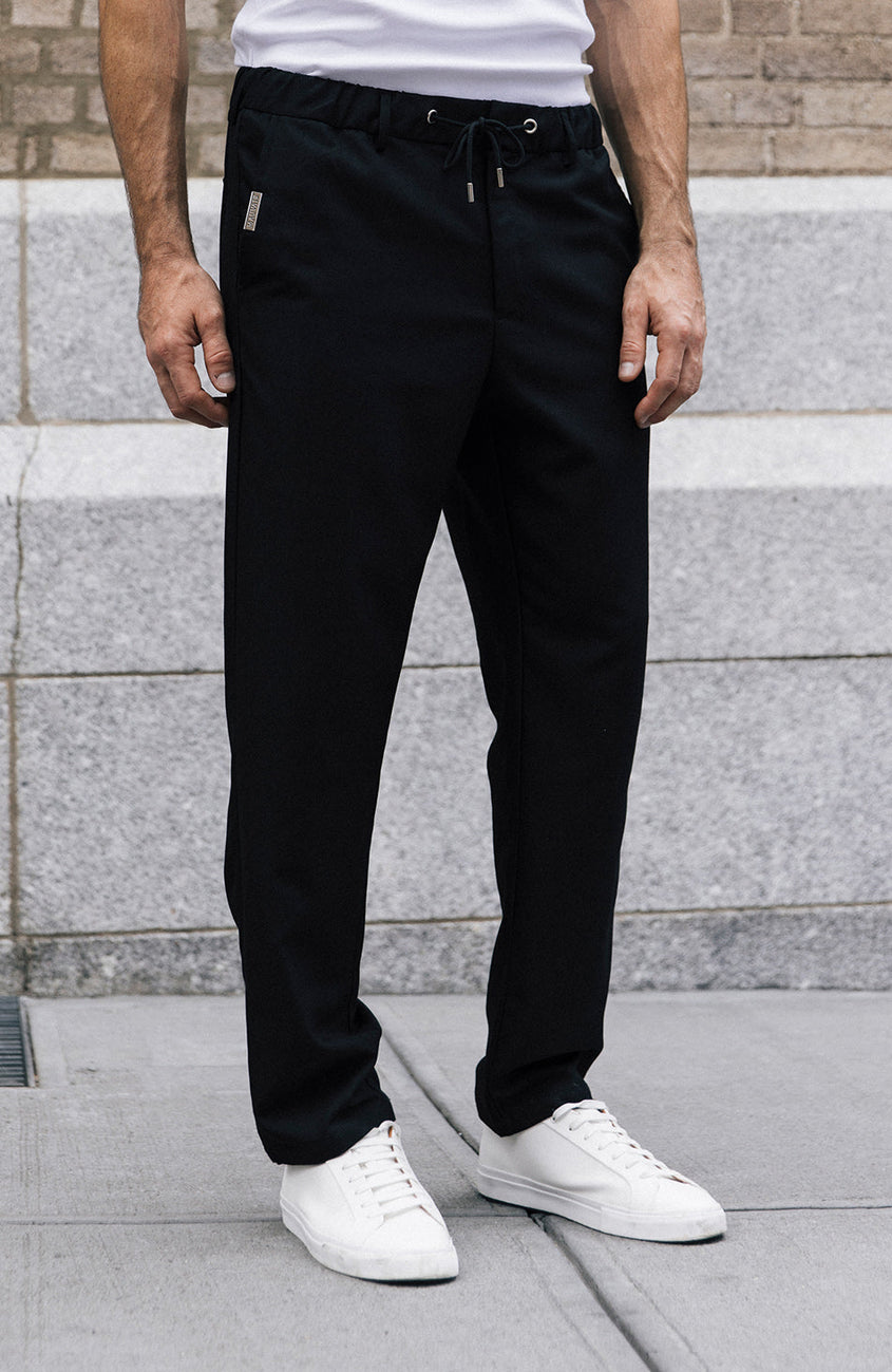 Deveron Straight Leg Pants in Black