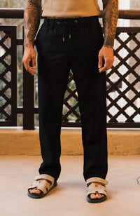 Deveron Tailored Drawstring Pants in Black