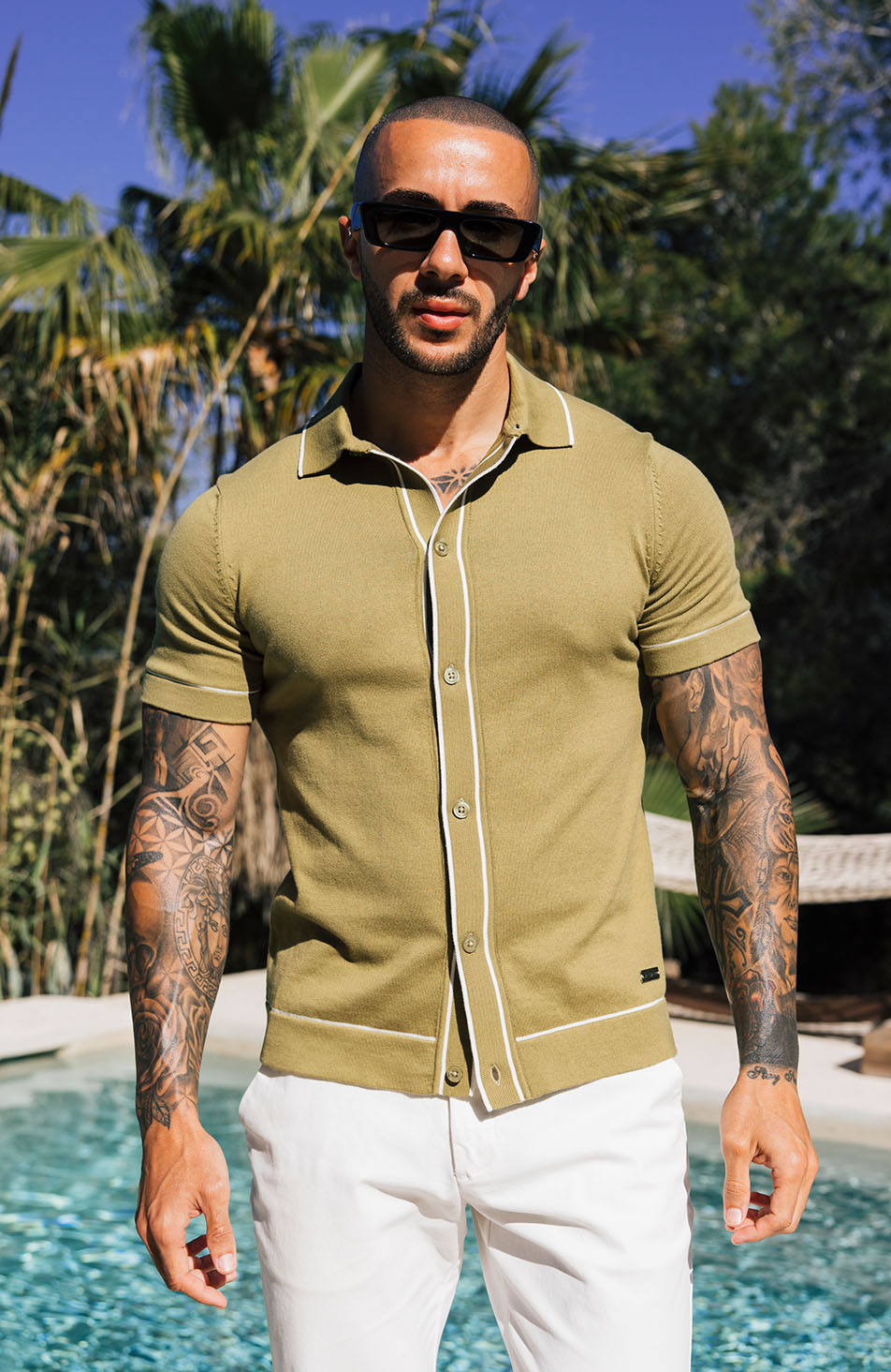 Luciano Slim Knit Shirt in Olive