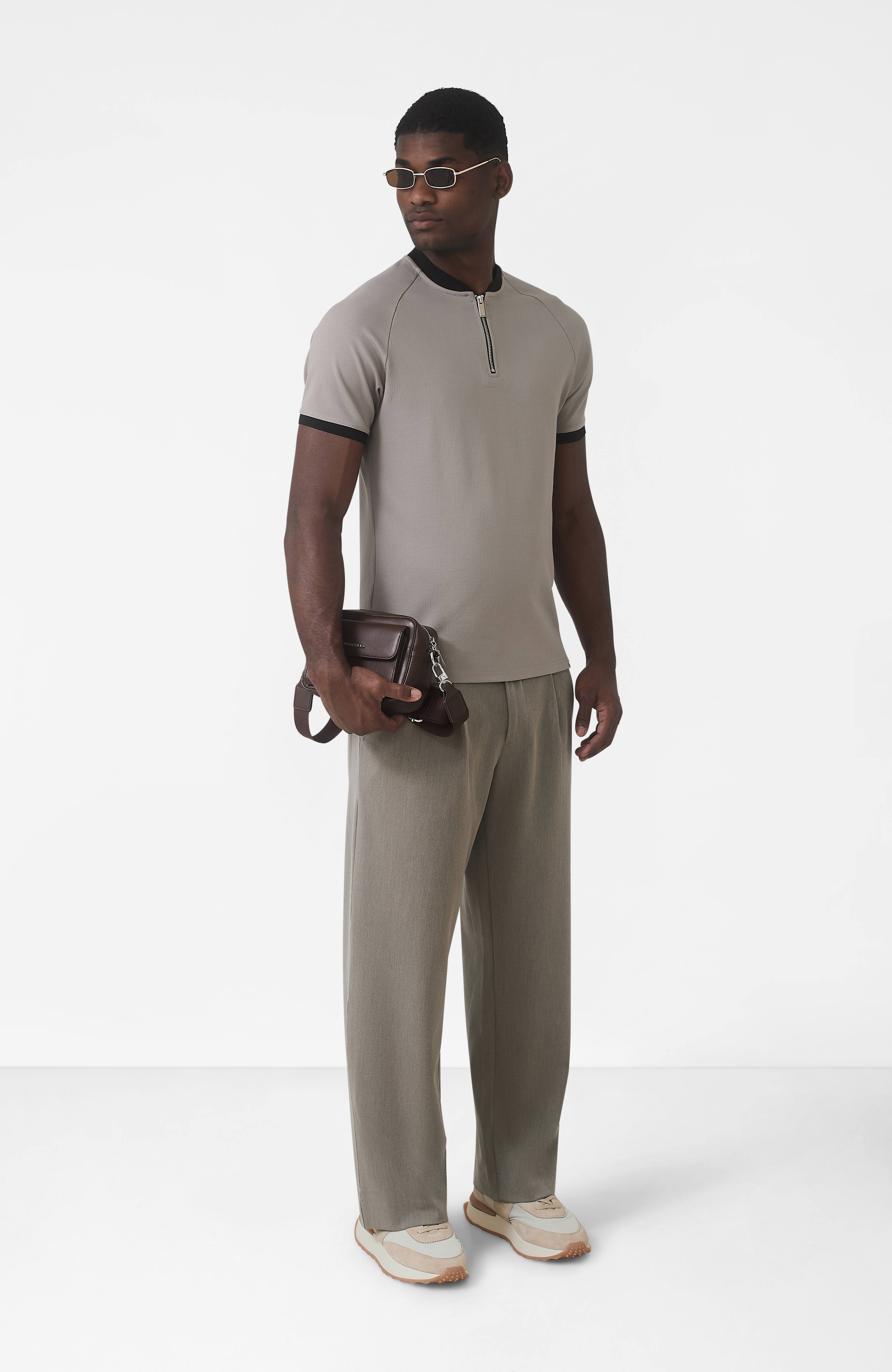 Model is 6'2 with size M chest, wearing a size M