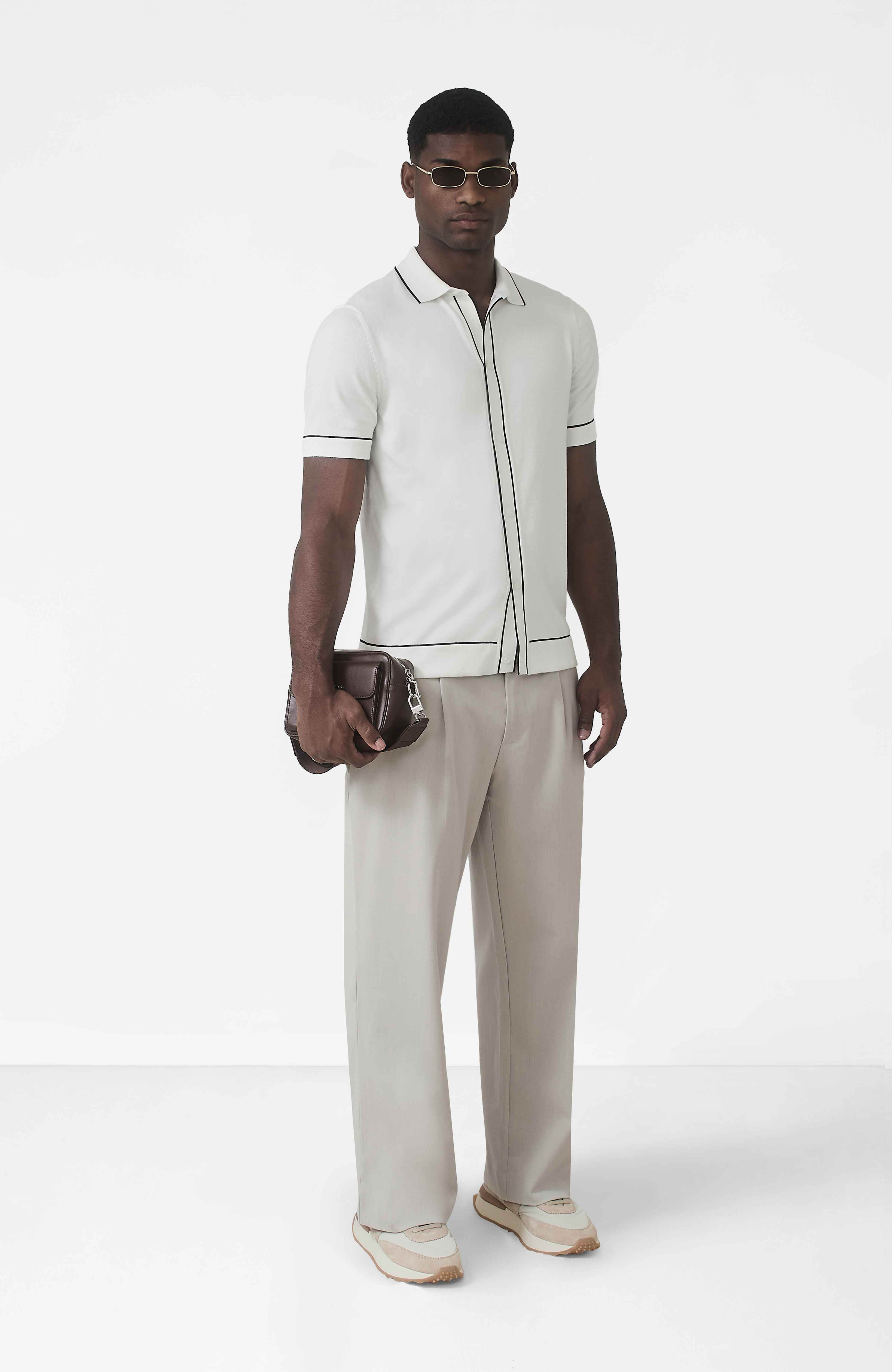 Model is 6'2 wearing size Medium