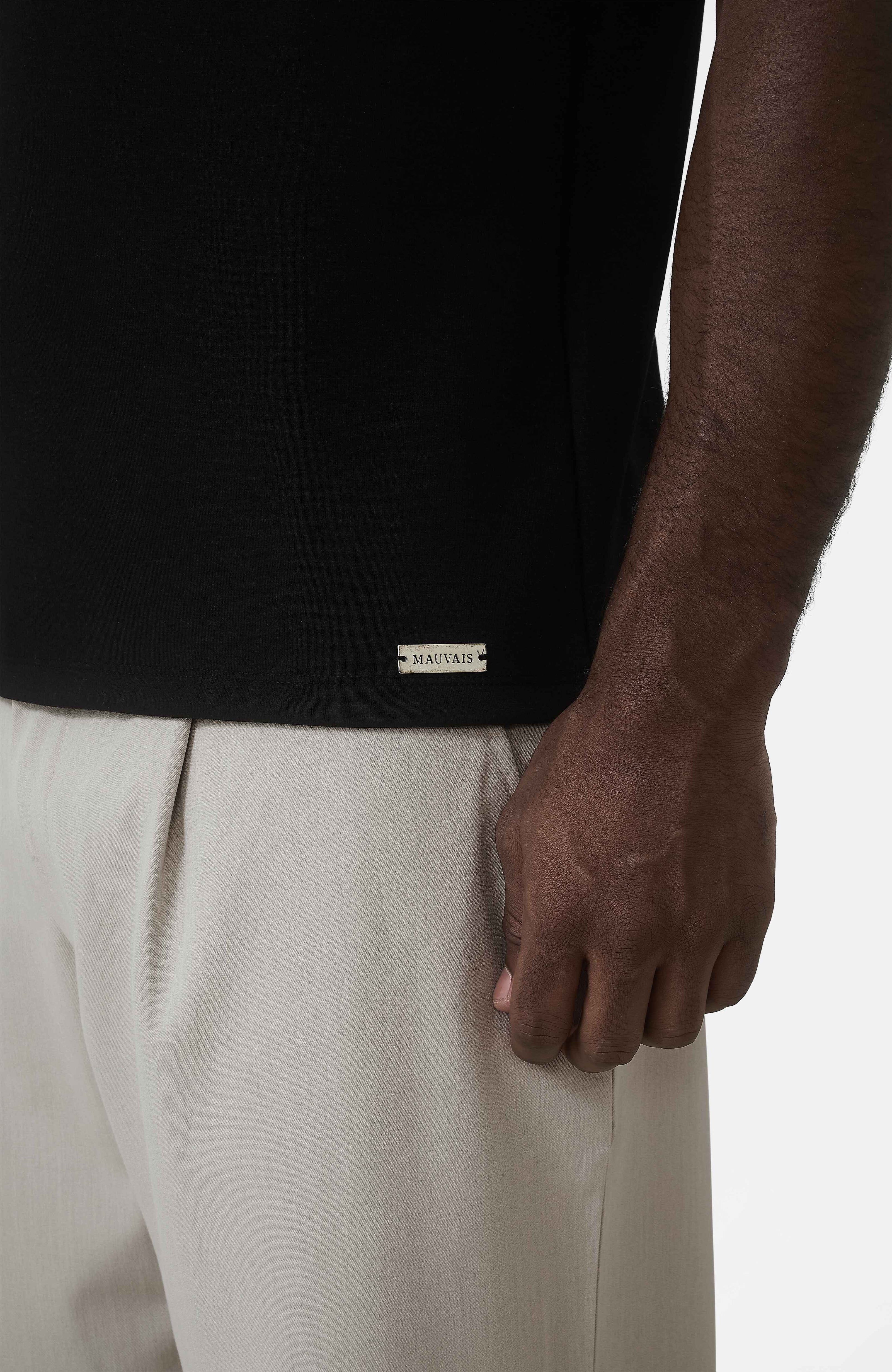 Signature Slim Tipping Polo in Black