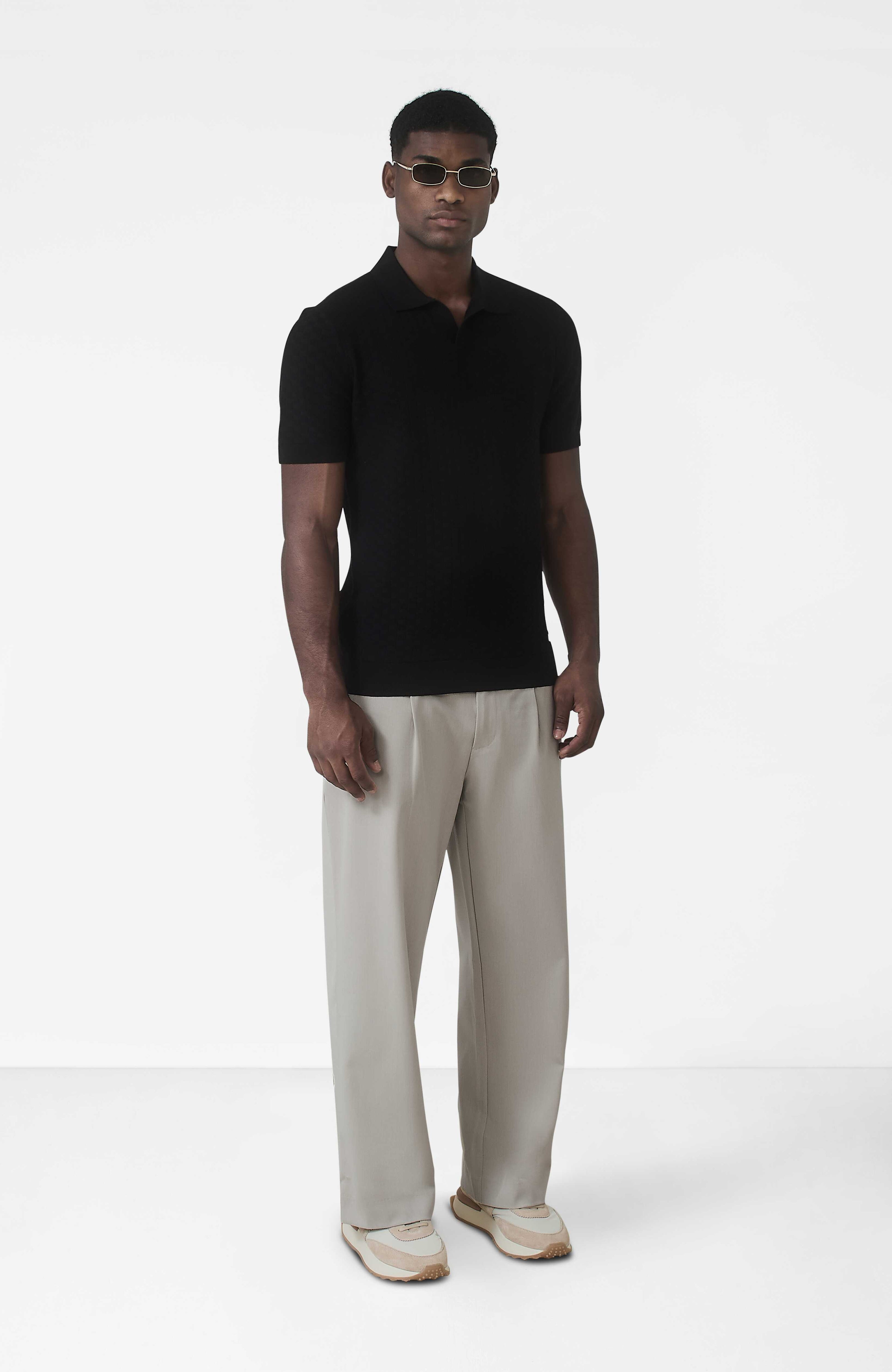 Nerano Slim Knit Polo in Black