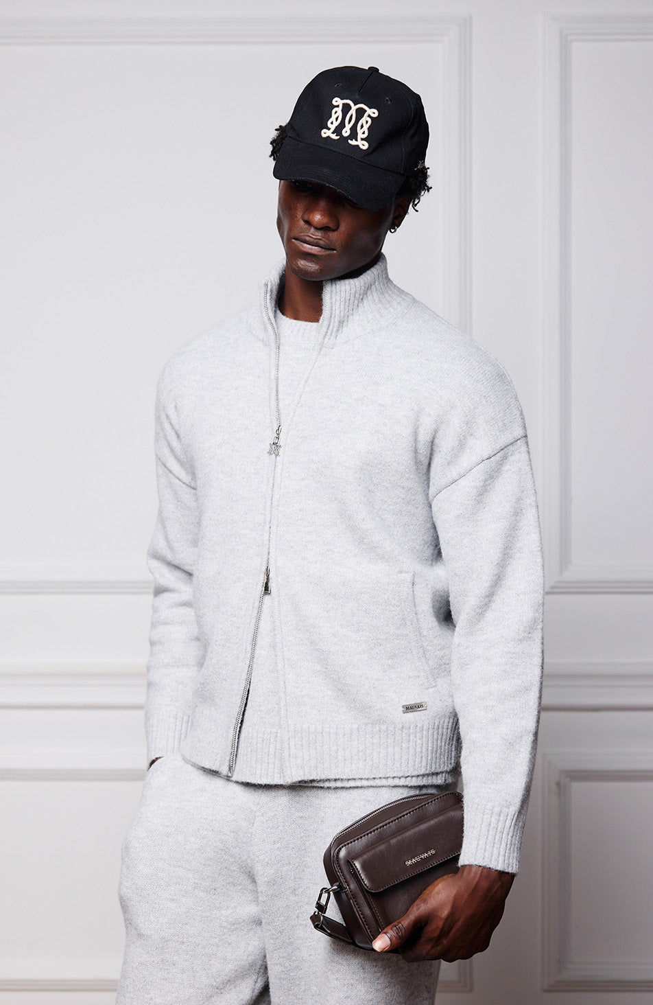 Model is 6'2 with a chest 38", wearing size M