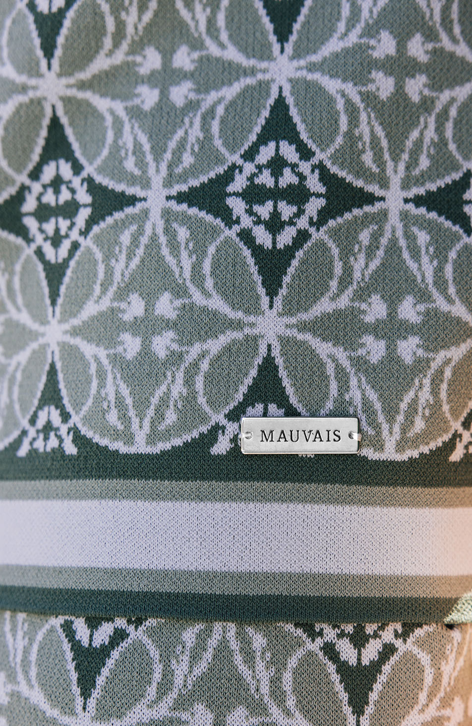 MAUVAIS (USA)
