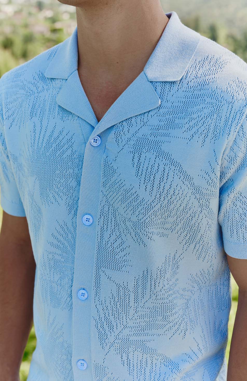 Rivero Slim Leaf Knitted Shirt in Blue