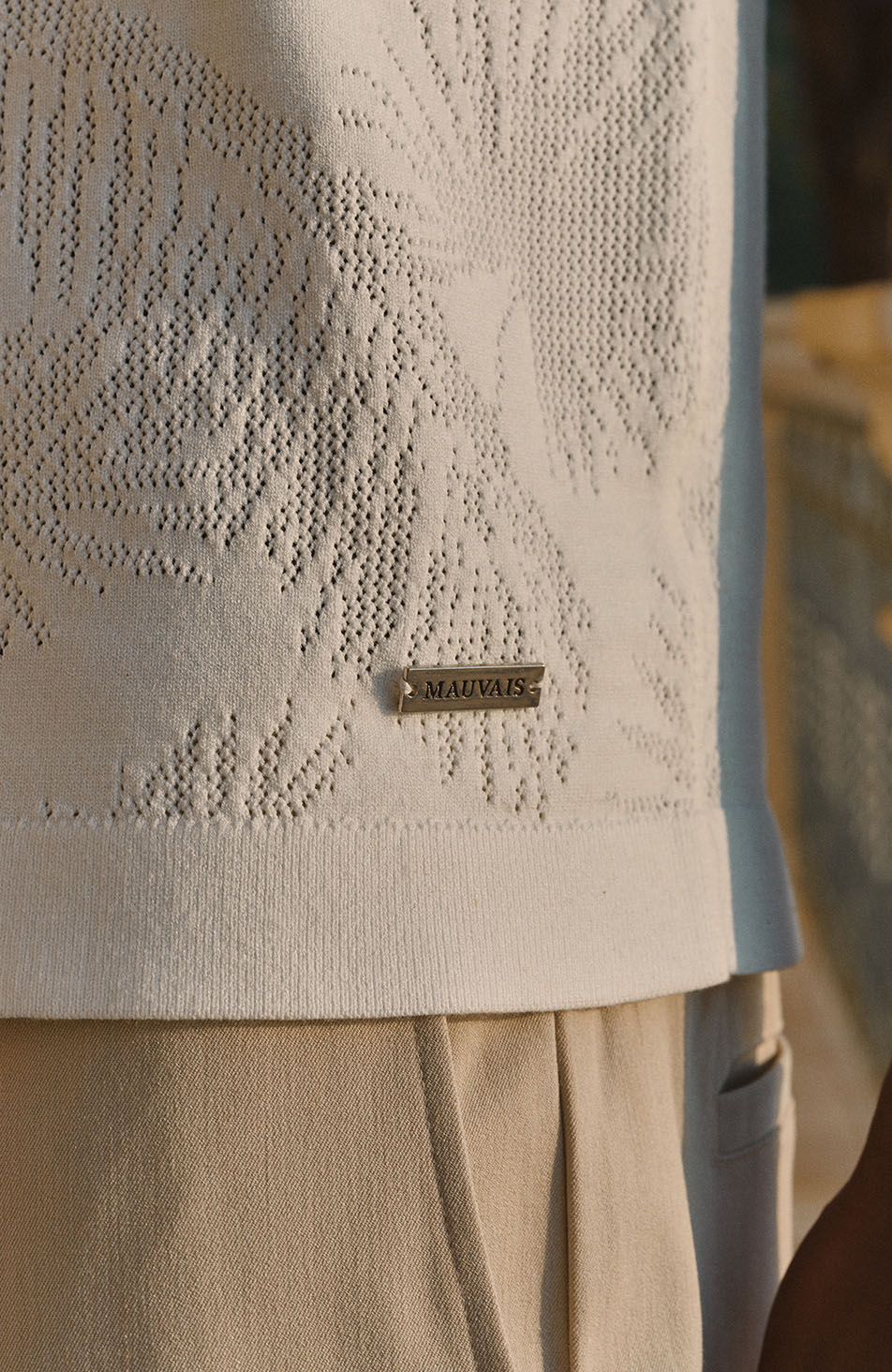 Rivero Slim Leaf Knit Shirt in White