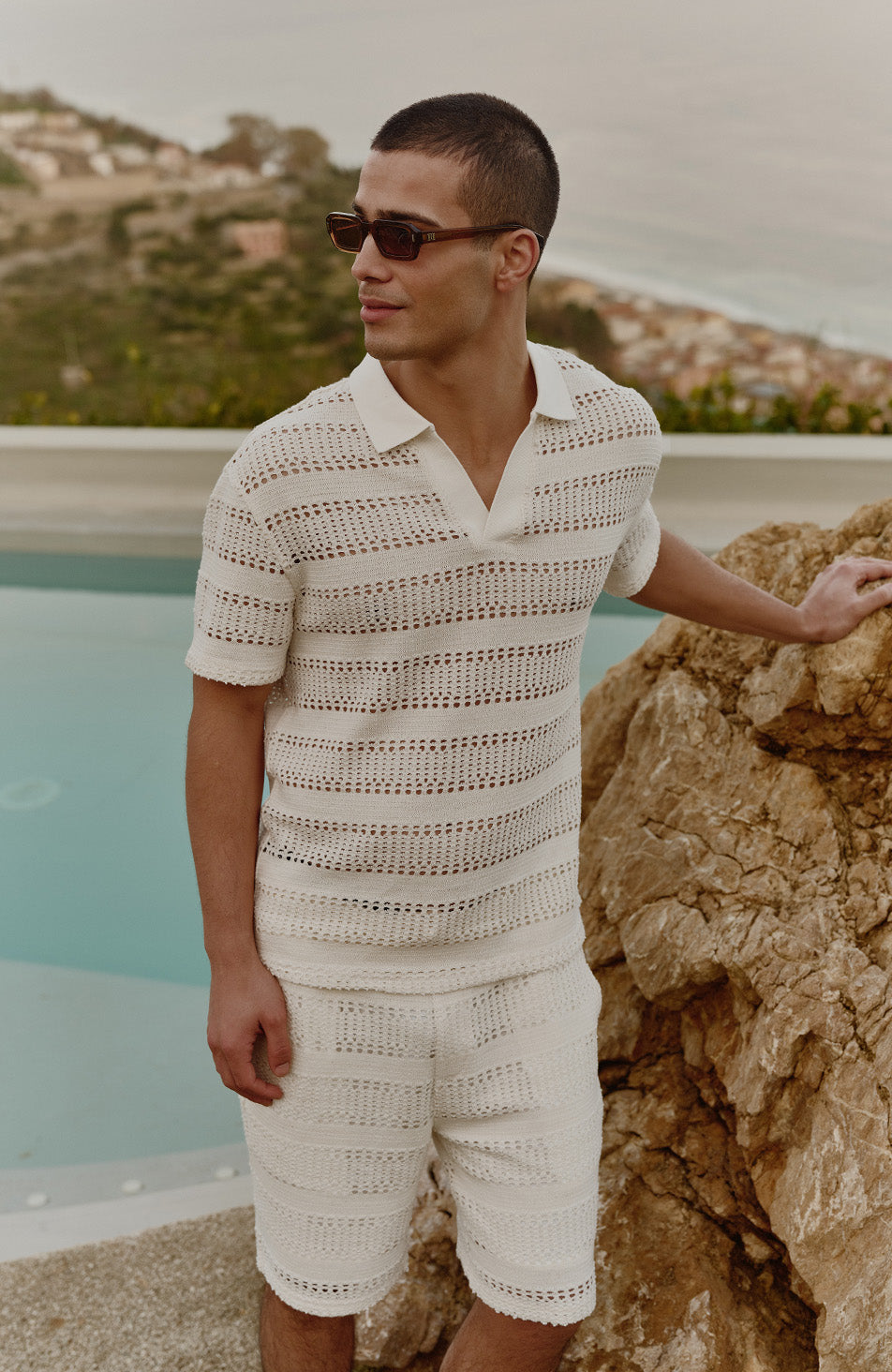 Model is 6'0, chest 39.5", wearing a size M