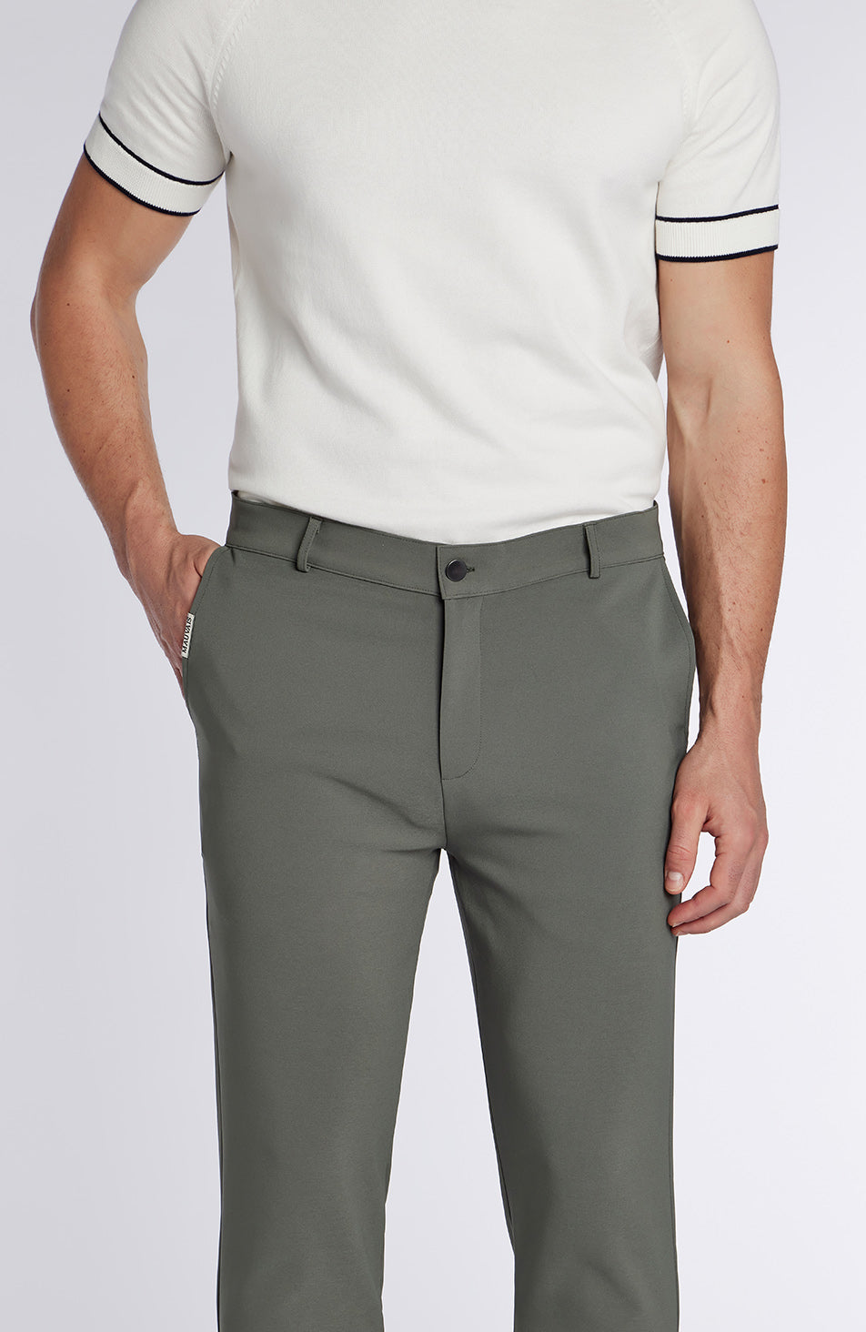 Signature Hybrid Pants in Khaki