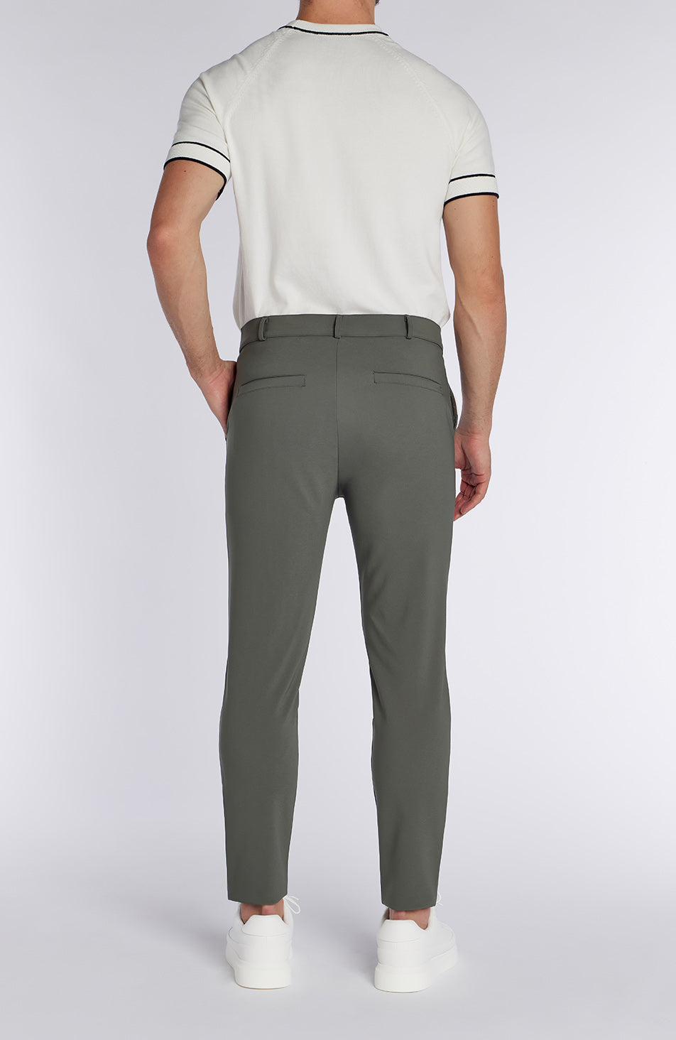 Signature Hybrid Pants in Khaki