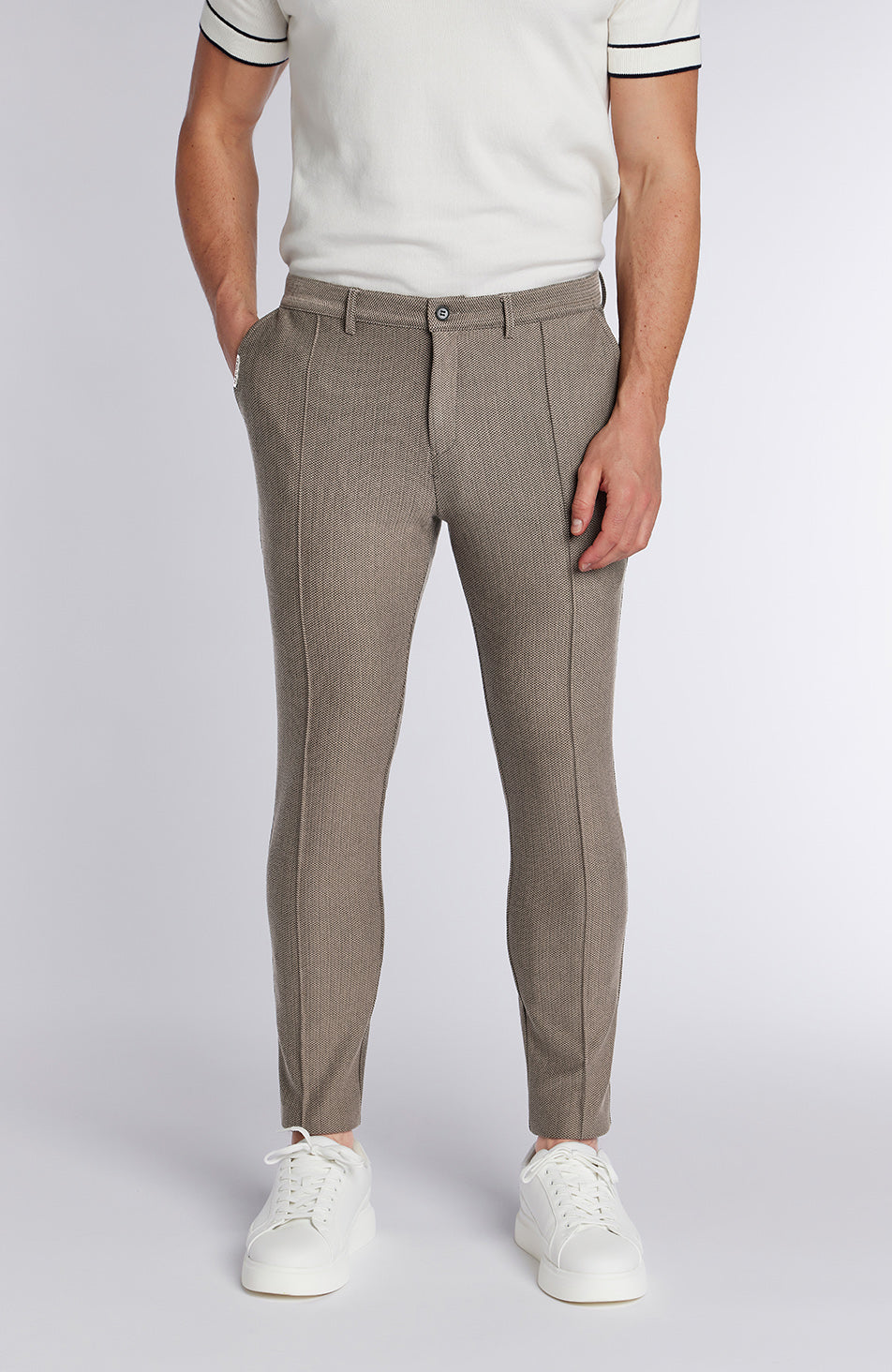 Tormore Slim Geo Textured Pants in Taupe