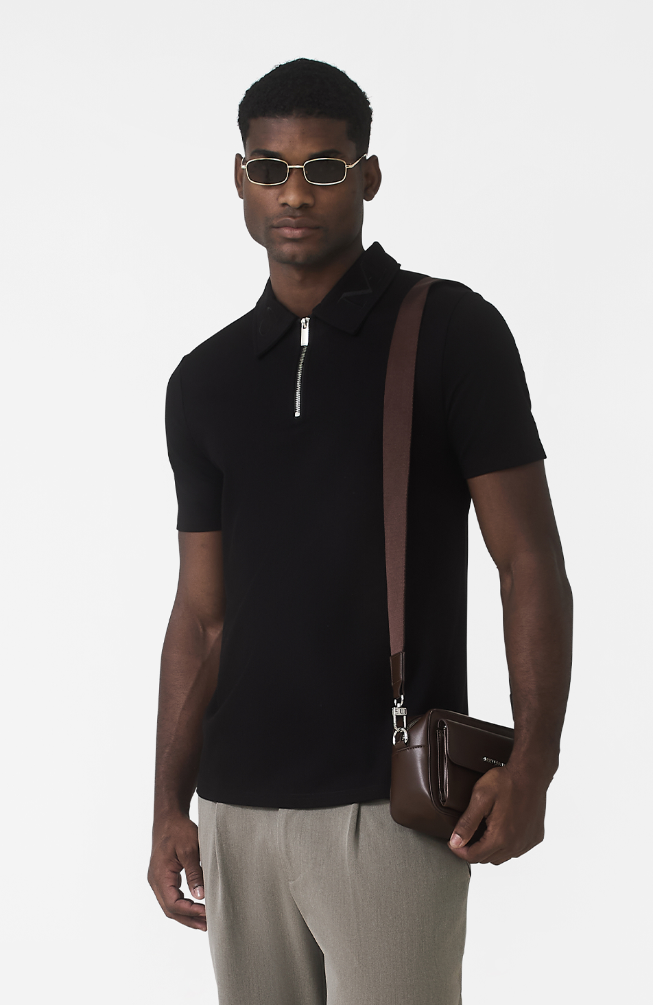 Model is 6'2 with size M chest, wearing a size M