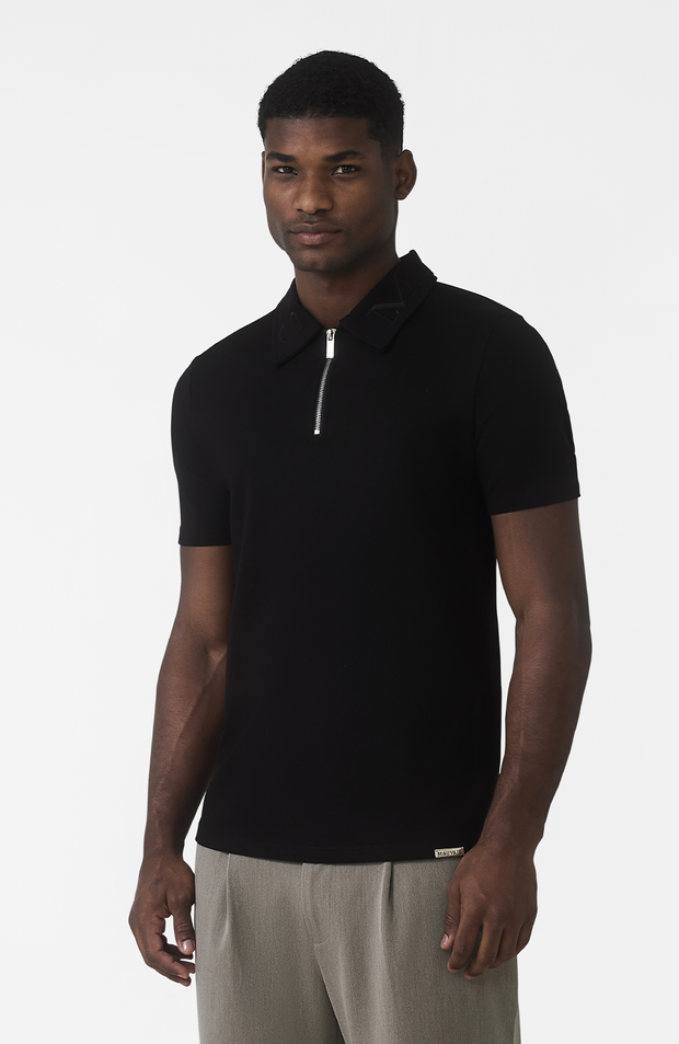 Model is 6'2 with size M chest, wearing a size M
