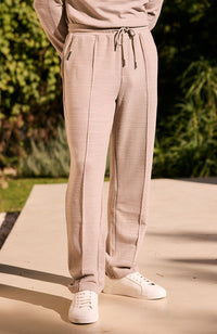Model is 5'11, Waist 30in and wearing W30