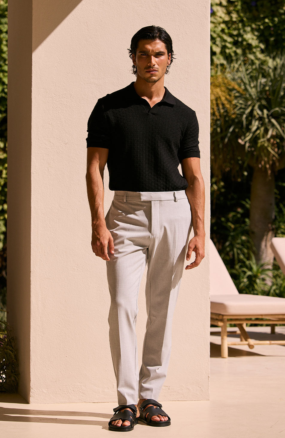 Nerano Slim Knit Polo in Black