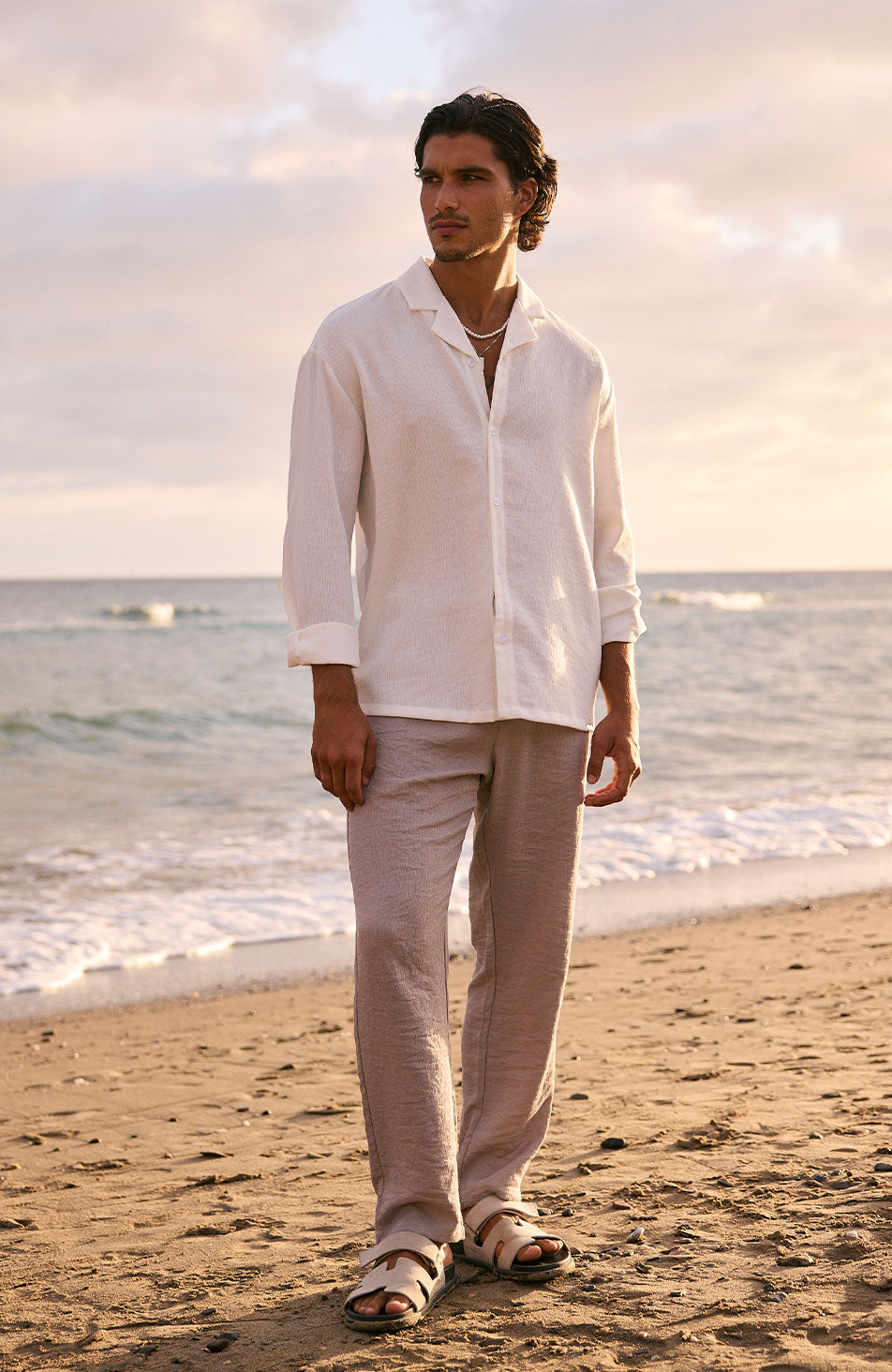 MAUVAIS Fiorano Long Sleeve Relaxed Fit Shirt in White XL MAUVAIS Fiorano Long Sleeve Relaxed Fit Shirt in White XL